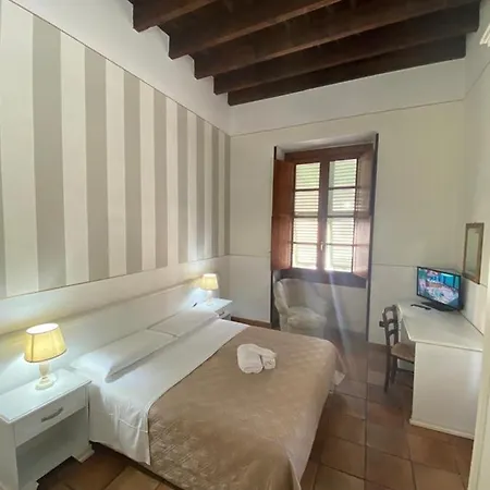 ベッド・アンド・ブレックファスト Julia's Friends