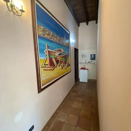 ベッド・アンド・ブレックファスト Julia's Friends サッサリ