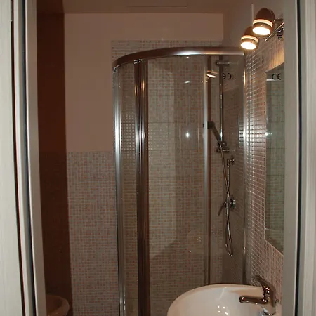 ベッド・アンド・ブレックファスト Julia's Friends