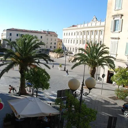 Julia's Friends ベッド・アンド・ブレックファスト 3*