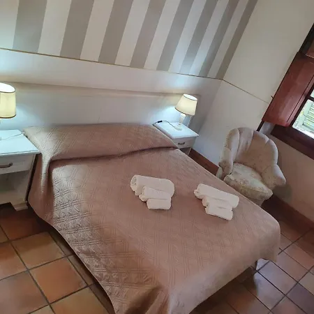 Julia's Friends Bed and breakfast Sassari