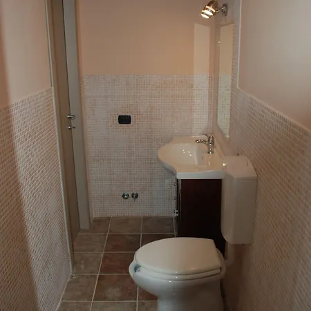 Alojamento de Acomodação e Pequeno-almoço Julia's Friends Sássari