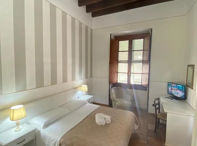 Nocleg ze śniadaniem Julia's Friends